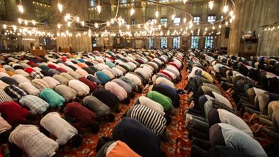 رمضان 2023 | موعد صلاة التراويح الليلة