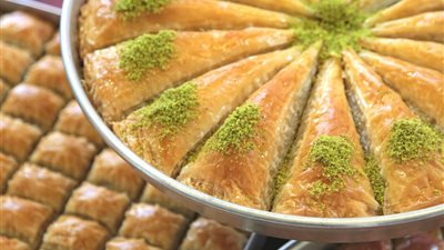 رمضان 2023| طريقة عمل الجلاش بالقشطة