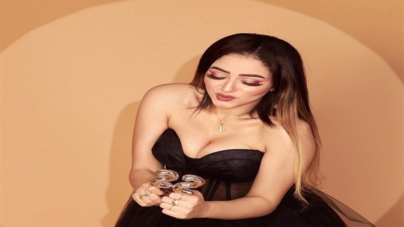 آية إيهاب