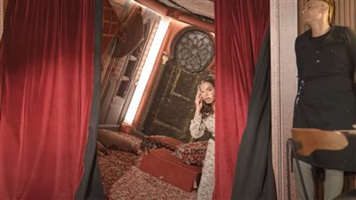 «بلطية الشاشة العايمة» نسرين أمين الضحية الجديدة لرامز جلال في «رامز نيفر إند» 