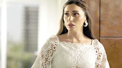 صور| نجمات الفن يتألقن بفساتين زفاف مميزة في دراما رمضان 2023