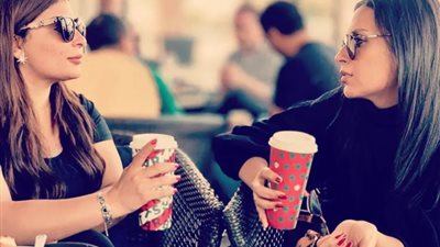 «نطقت الشهادتين 5 مرات» ناهد عوني تكشف كلمات «شيرين الطحان» على فراش الموت  