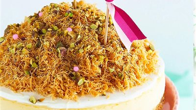 حلويات رمضان 2023| طريقة عمل تشيز كيك الكنافة (فيديوجراف)