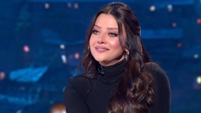 رضوى الشربيني: «أنا عدوة أشباه الرجال وشرف لي إني امرأة» 