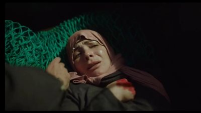 إصابة منى ذكى خلال أحداث الحلقة السابعة من «تحت الوصاية»