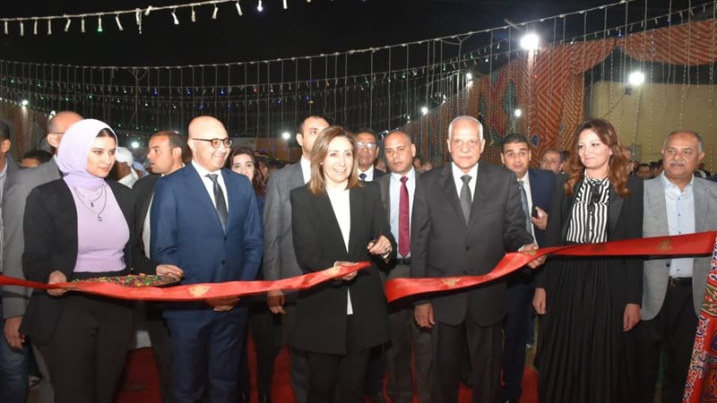 نيفين الكيلاني وزيرة