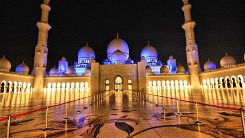 أذان العشاء