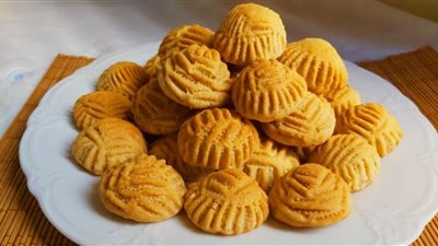 «في أول أيام عيد الفطر 2023» نسب السعرات الحرارية في الكعك والبسكويت 