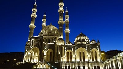 مواقيت الصلاة| موعد أذان العشاء اليوم 28 رمضان الأربعاء 19-4-2023