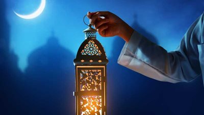 عيد الفطر 2023| صيغة تكبيرات العيد ومواقيت رفعها وحكم الصلاة على النبي فيها