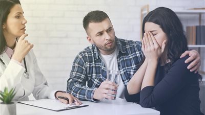 شكاوى النساء على السوشيال ميديا| «العيدية والكحك واللبس» أبرز مشاكل الزوجين في العيد 