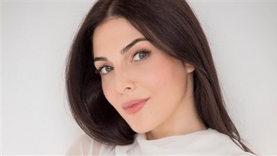 سحر وجاذبية| إطلالات ناعمة لنجمات الوطن العربي في العيد