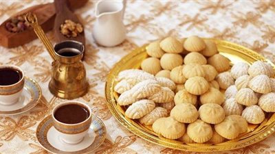 عيد الفطر 2023| مع الكعك والبيتي فور نصائح لعدم زيادة الوزن