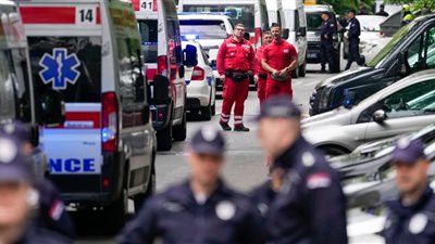 فيلم رعب واقعي| «صبي 13 عاما يقتل 8 أطفال بالرصاص في مدرسة ابتدائية»