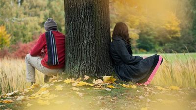 مخاطر العلاقات الثلاثية على الحياة الزوجية وعلاقتها بالخرس