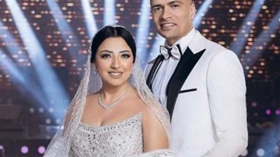 «كده يا حسن تطرد بنت الجيران» رضوى الشربيني تتعاطف مع زوجة حسن شاكوش 