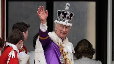 «الزيت المقدس وسترة الكفن» كواليس حفل تتويج الملك تشارلز الثالث 