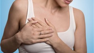 «تحجر الثدي عند المرأة المرضعة» 5 أسباب وطرق العلاج الطبيعية