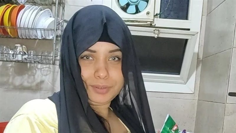 أنوش