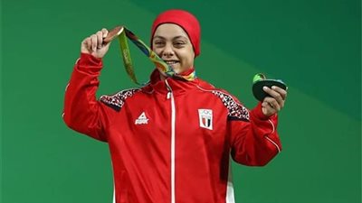 سارة سمير تتأهل بثلاث ذهبيات في البطولة الأفريقية لرفع الأثقال بتونس