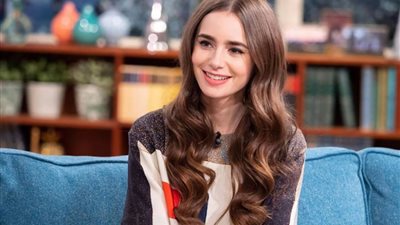 سرقة خاتم بطلة Emily in Paris «سعره 82 ألف دولار»