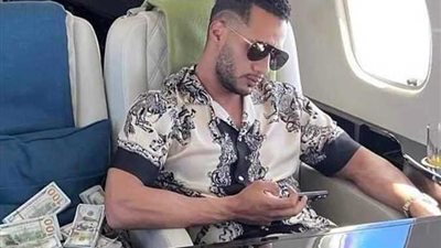 محمد رمضان يرد على سخرية خالد سرحان من صورة الدولارات