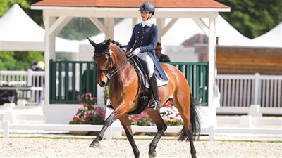 الفارسة ديانا الشاعر أول عربية تتأهل لبطولة العالم للفروسية