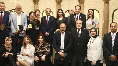 ظهور بارز للنساء في حفل تكريم الرواد برعاية «روتاري» (فيديو)