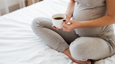القهوة تمنع حدوث الحمل وتؤثر على خصوبة النساء| حقيقة أم خرافة؟! 
