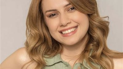 الفنانة العراقية براء الزبيدي تكشف سر الفتاة الغامضة وتعترف بندمها