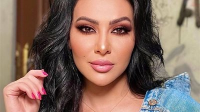 ماذا طلبت السوشيال ميديا من مريهان حسين بعد قرارها المفاجئ؟