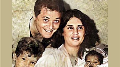 والدة محمد وكريم محمود عبد العزيز تخطف الأنظار في ظهور نادر (صور)