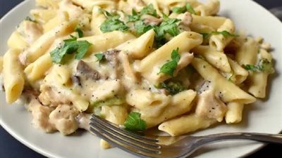 طريقة عمل المكرونة بالوايت صوص بخطوات بسيطة