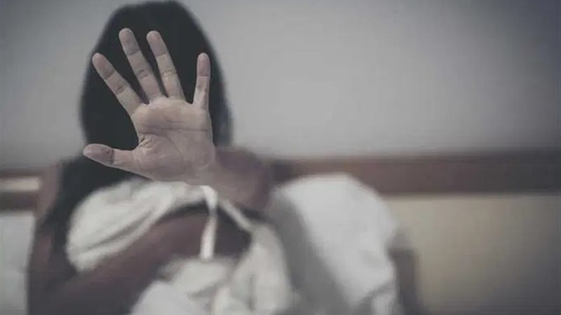 تحرش - اعتداء جنسي