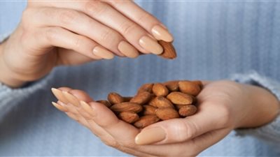 «أمهات اللوز» | نظام غذائي ضار للأطفال يحذر منه الأطباء