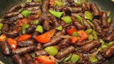 طريقة عمل السجق الشرقي بمكونات بسيطة في البيت