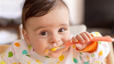 هل يمكن تقديم اللحوم للأطفال الرضع؟ أخصائية تغذية تفجر مفاجأة