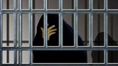 سيدات الفودو خلف الأسوار