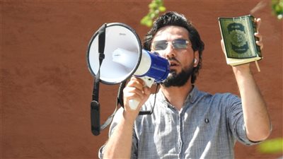 فيديو يظهر حارق المصحف «مرعوب» ويوجه رسالة لحكومة السويد