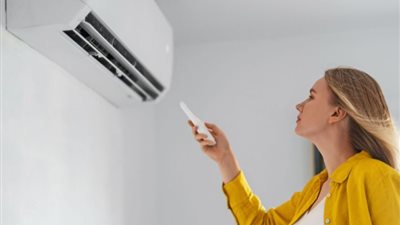 كيفية التخلص من الروائح الكريهة المنبعثة من التكييف في فصل الصيف