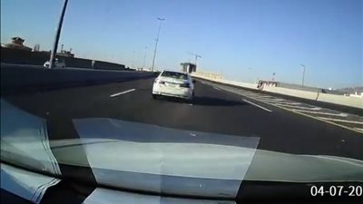 فيديو مروع لمصرع مواطن محترقًا داخل سيارته بالسعودية