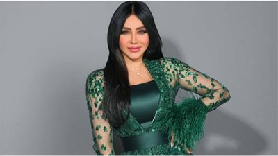 الإعلامية السعودية لجين عمران تكشف عن أسباب محاولتها الانتحار 