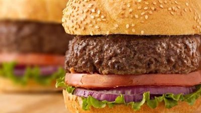 طريقة عمل همبورجر اللحم في المنزل بخطوات سهلة