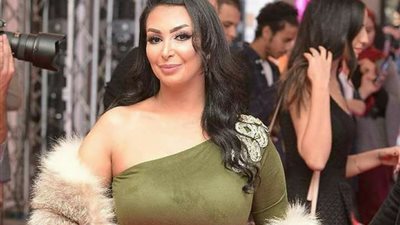 شاهيناز تتعرض لحادث سيارة مروع (صور)