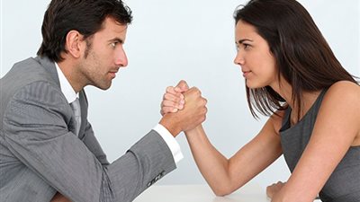 دراسة تكشف تفوق الرجال على النساء في هذا الأمر