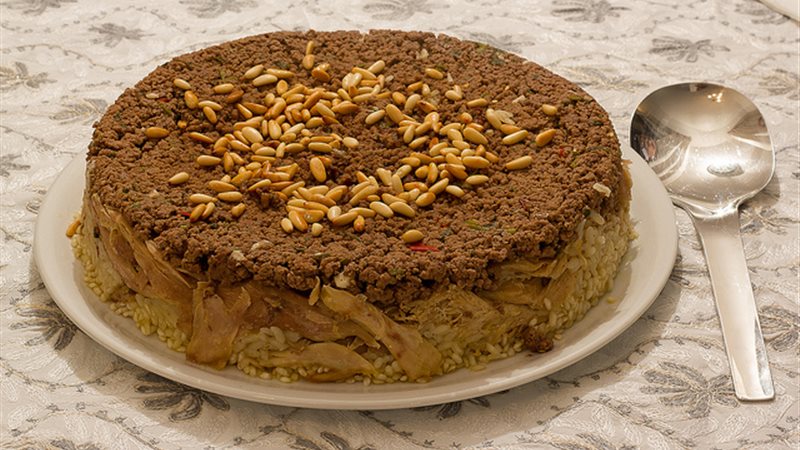 مقلوبة باللحمة المفرومة