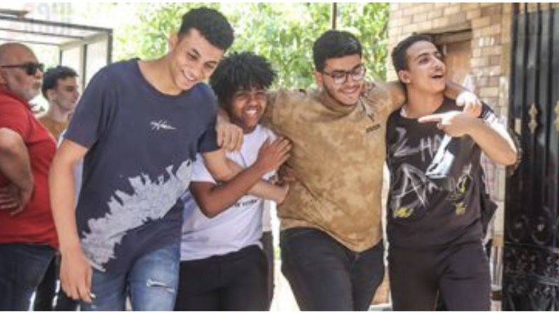 امتحان الفيزياء والتاريخ