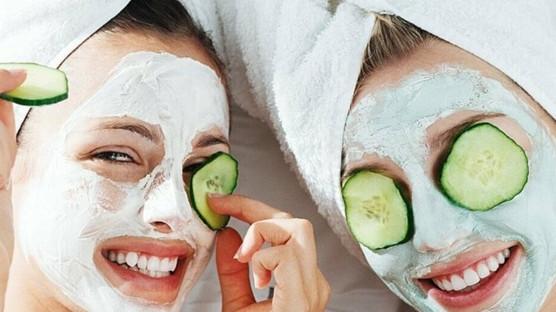 ماسكات تفتيح البشرة