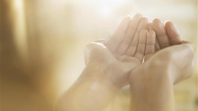 أزهري يحذر من 4 أشياء تحجب رفع الأعمال (فيديو)