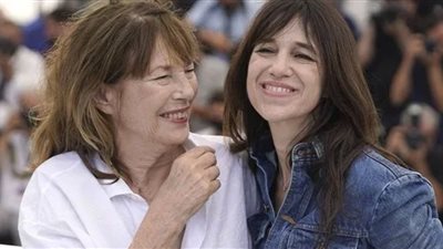 صاحبة الحقيبة الأنيقة| وفاة فنانة شهيرة بعد إصابة خطيرة